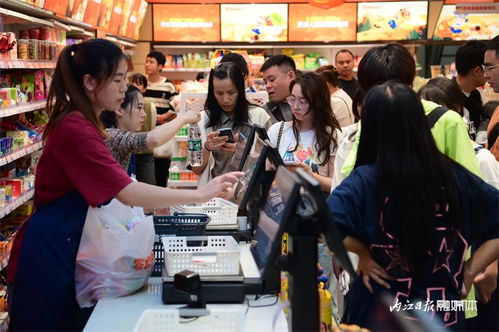 助燃 煙火氣 內江節日期間購銷兩旺